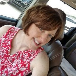 Meet your Posher, Pam